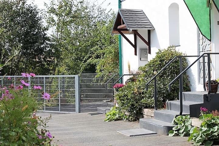 Molehill Shire Apartment Huckeswagen ภายนอก รูปภาพ